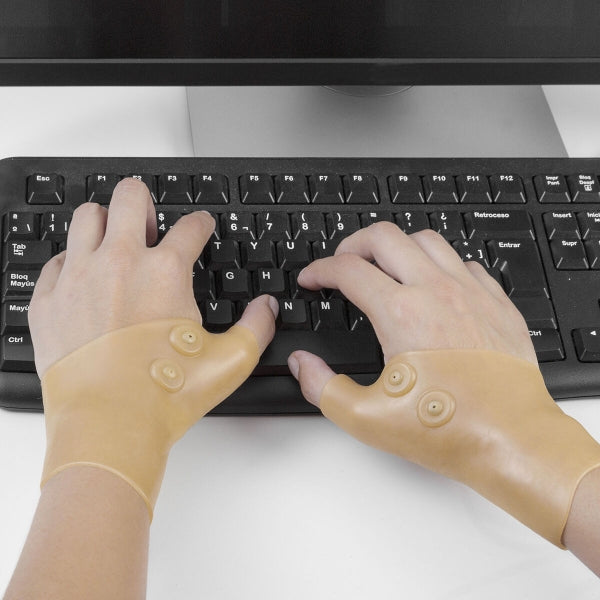 Wrist Support - Magnetic With Compression