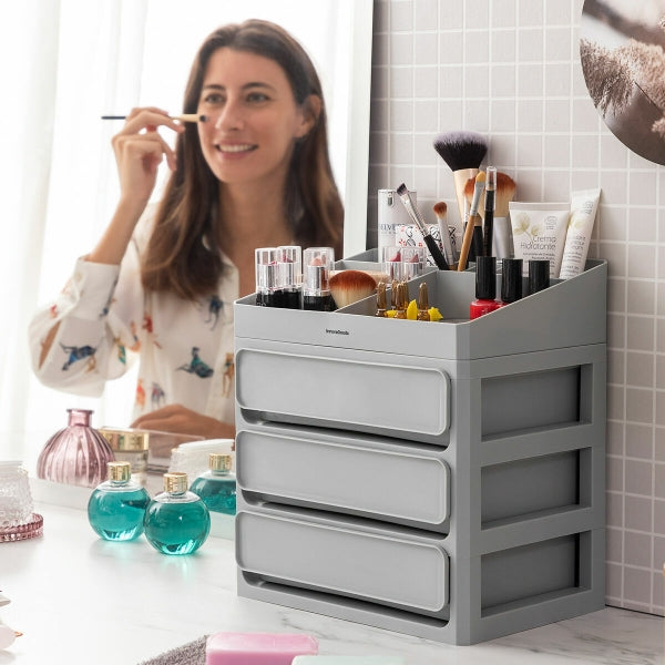 Storage shelf for makeup