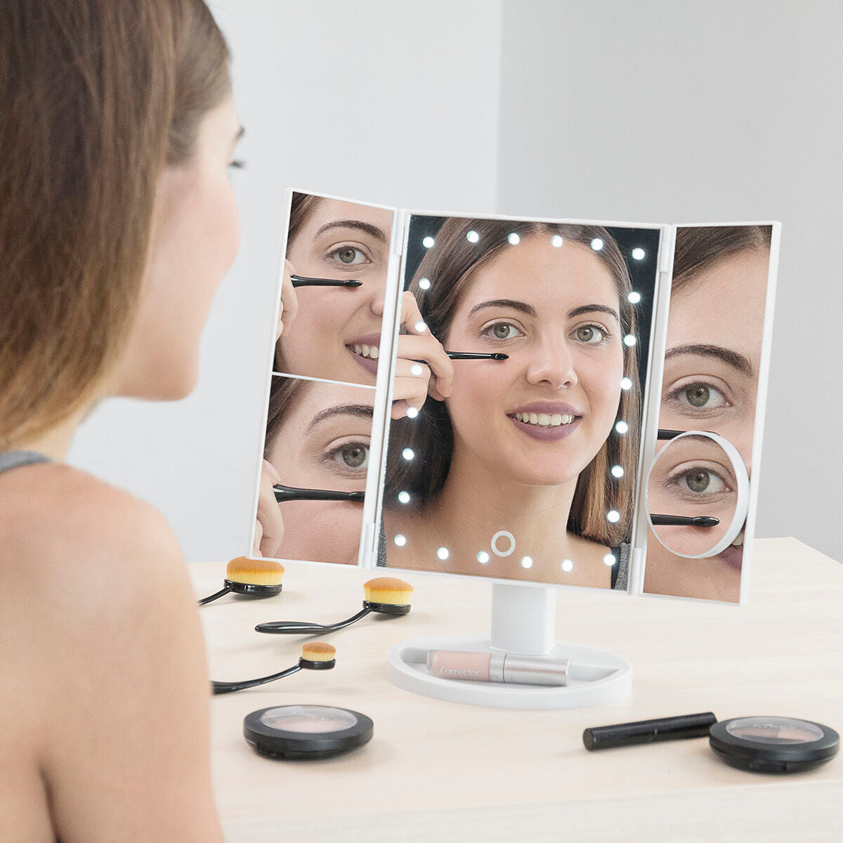 White Makeup Mirror LED 4-in-1