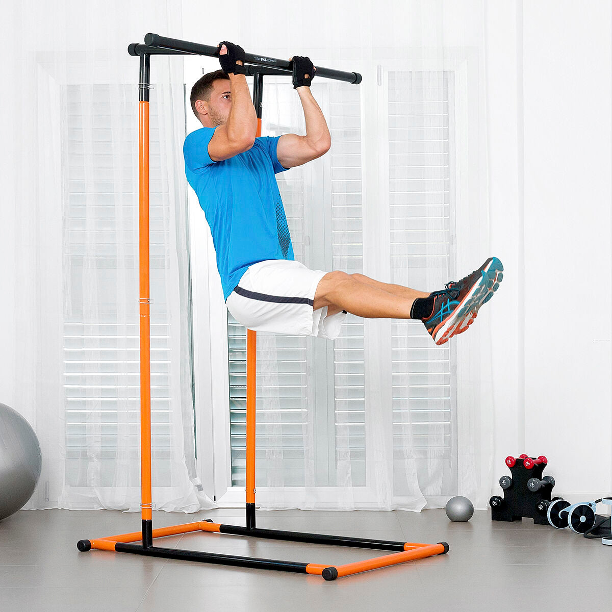 Pull-Up Bar & Training Guide