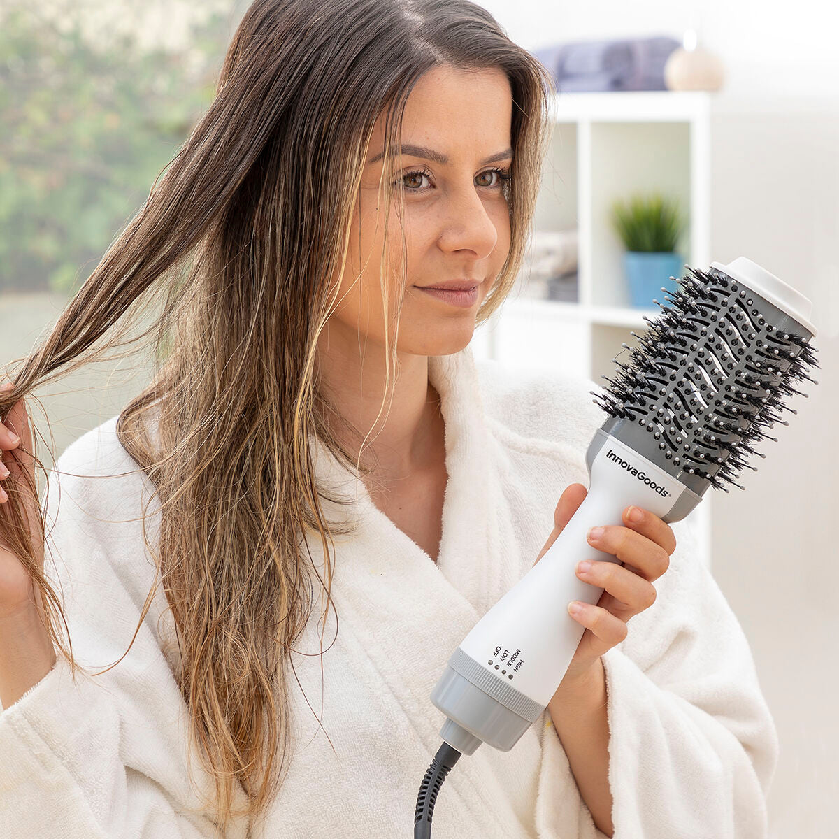 Ionic Hair Dryer & Volume Brush