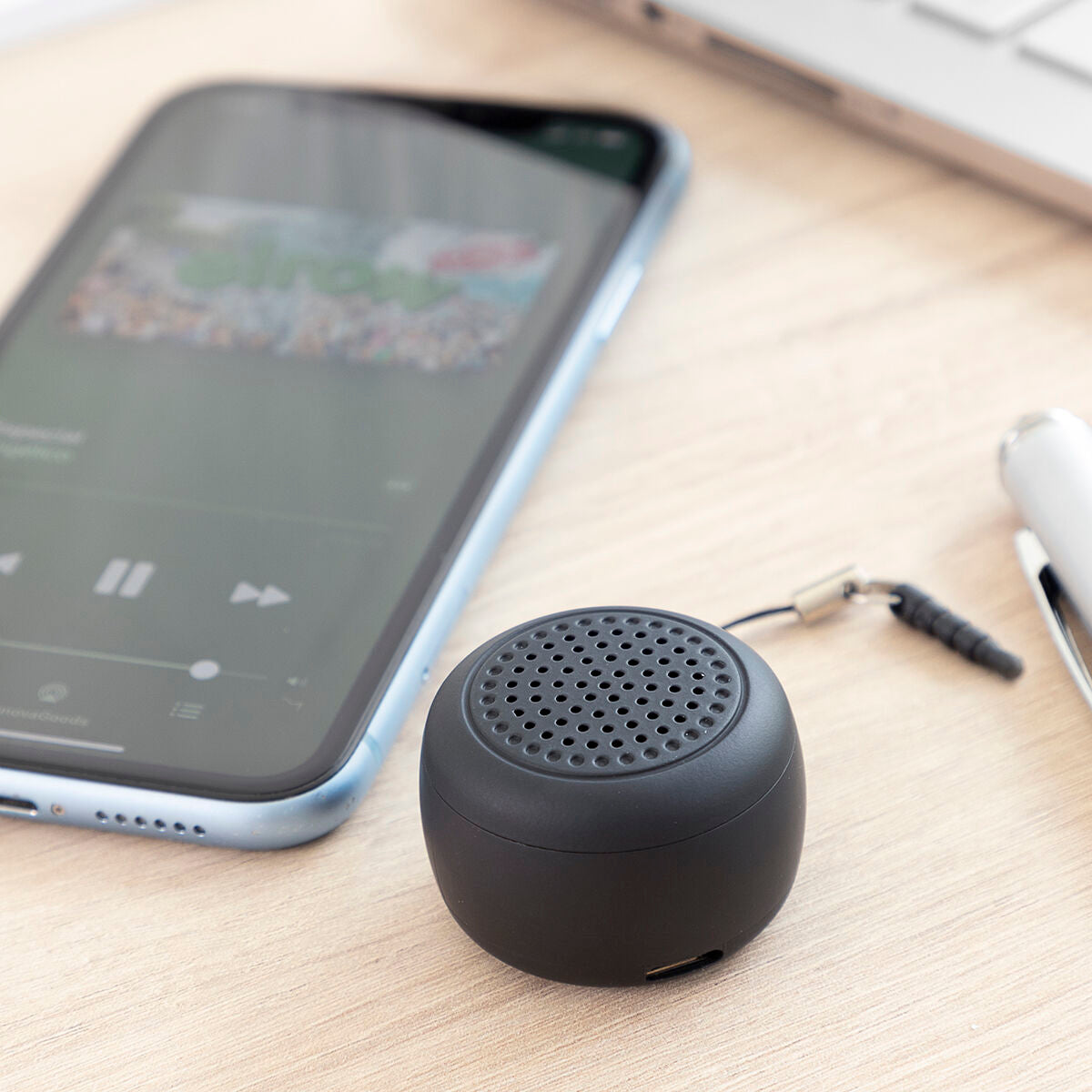 Wireless Mini Speaker