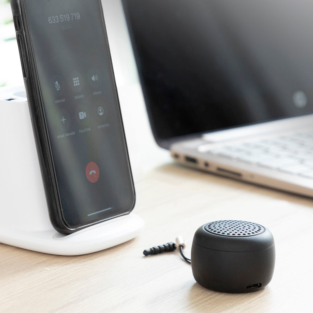 Wireless Mini Speaker