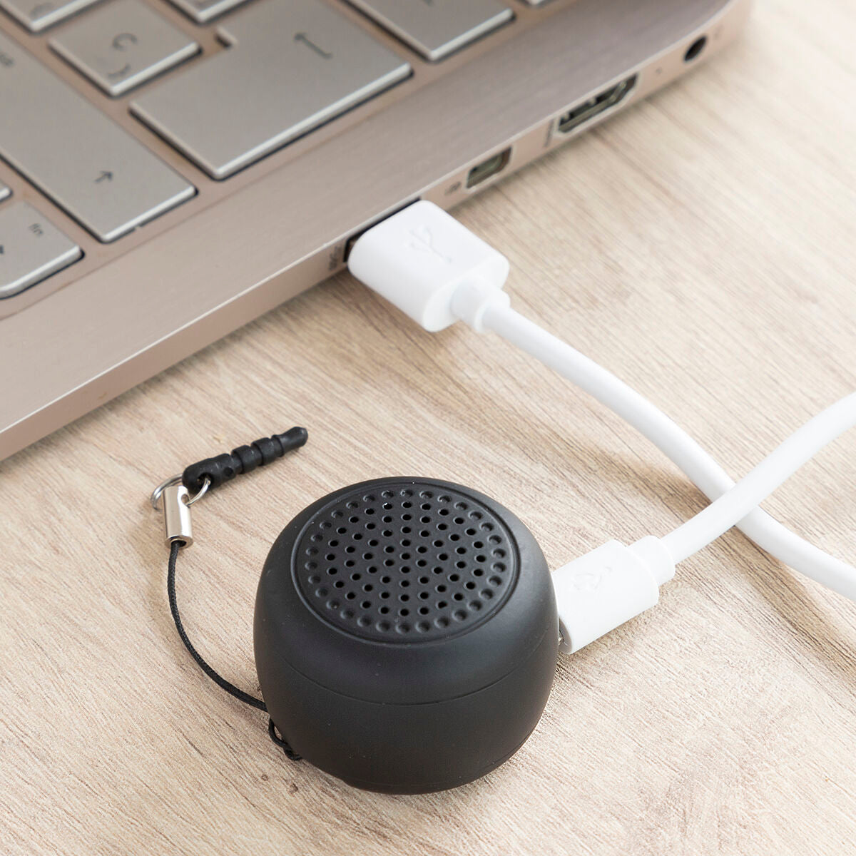 Wireless Mini Speaker