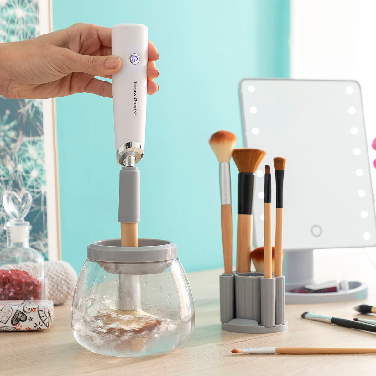 Cleaners & Dryers For Makeup Brushes