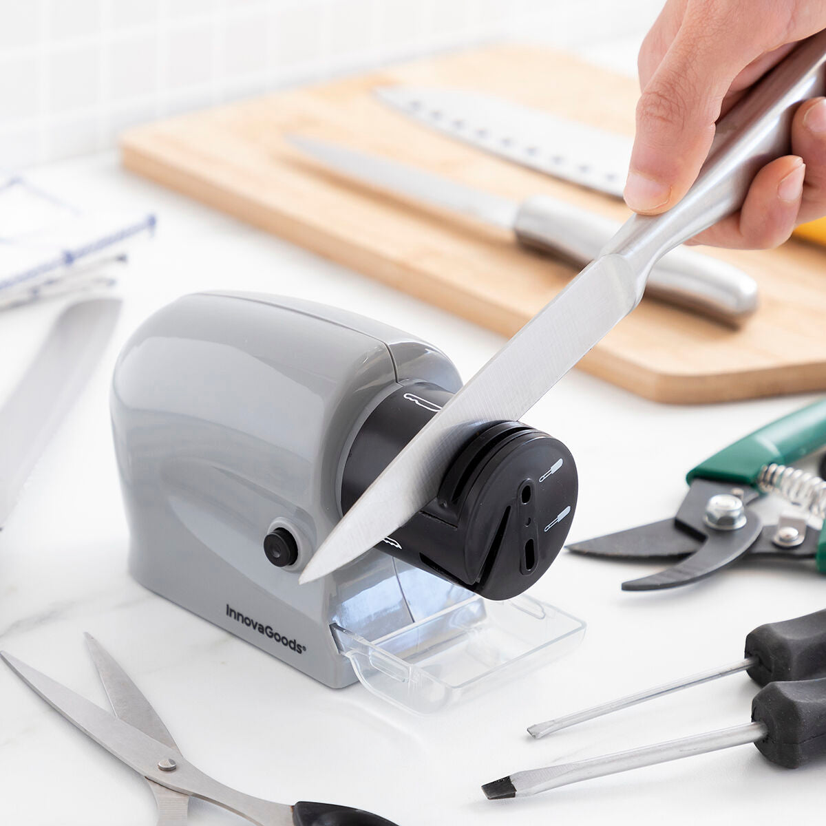 6-in-1 Electric Knife Sharpener