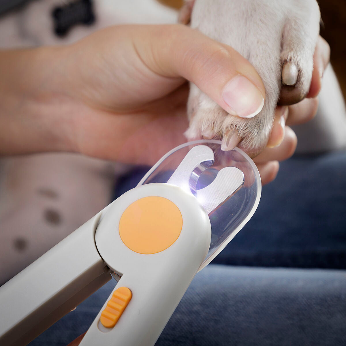 Pet Nail Clipper With LED